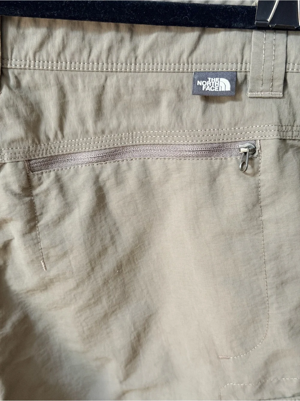 The North Face Men's Khaki Cargo Hiking Shorts Size 30